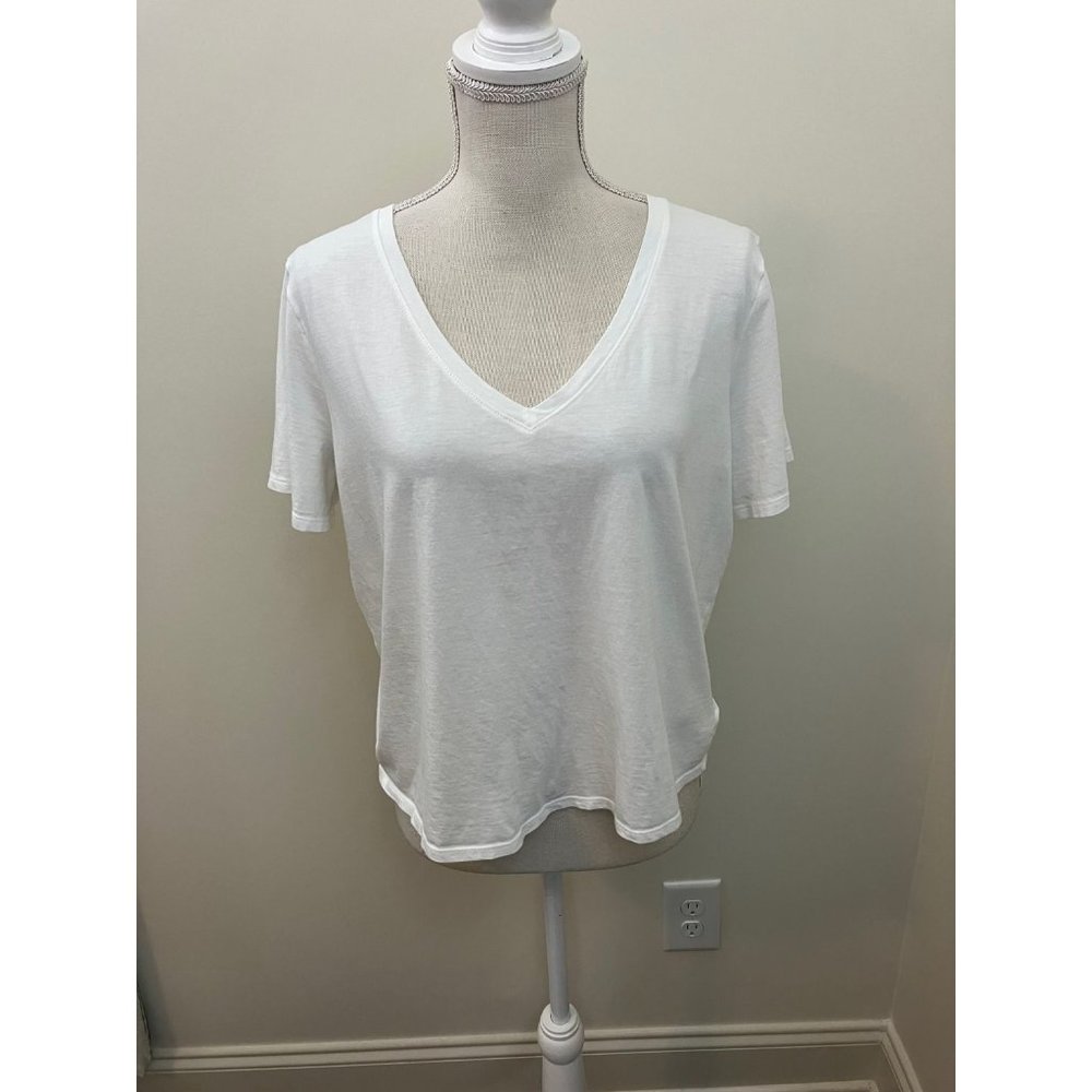 Express White Short Sleeve Tee Size Large